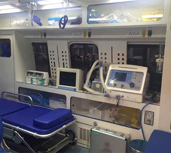 革吉县车辆内部展示